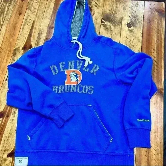 Reebok NFL Vintage blue reverse hem Denver Broncos kangaroo pocket Hoodie - Picture 1 of 8